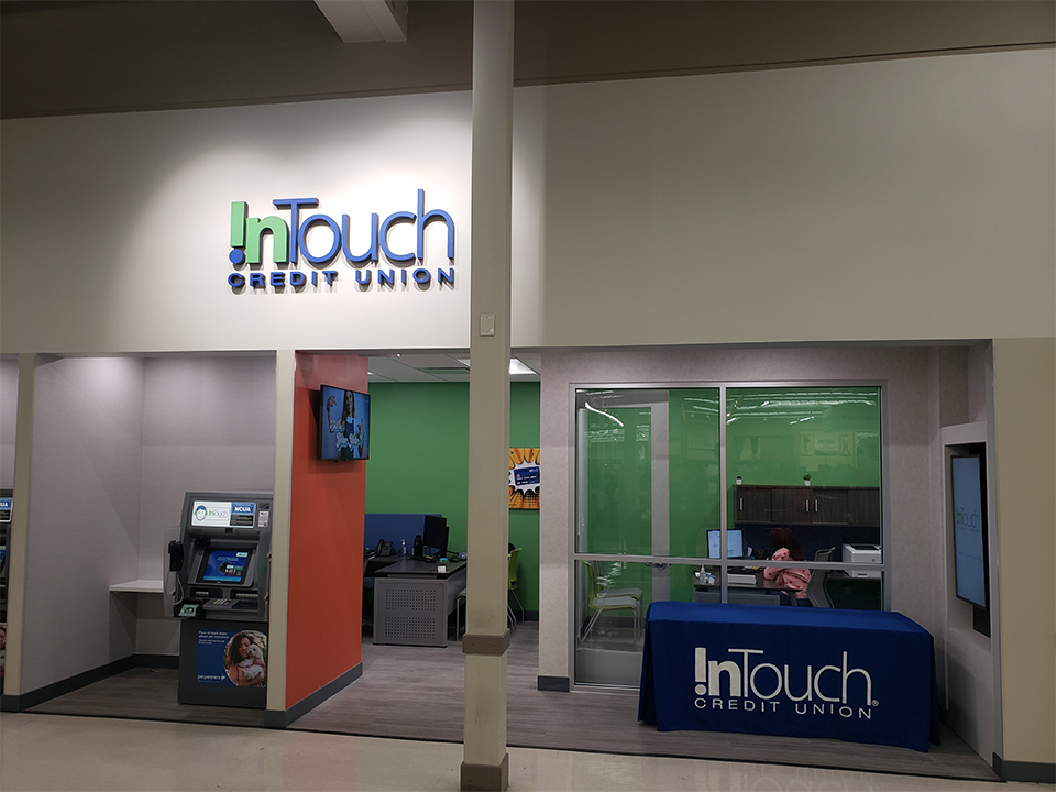 InTouch Credit Union Sterling Heights MI Branch   Sterling Heights In Store Branch   2 